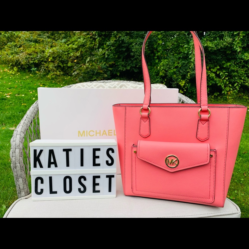 NWT MICHAEL KORS SHOULDER BAG! - Picture 1 of 9